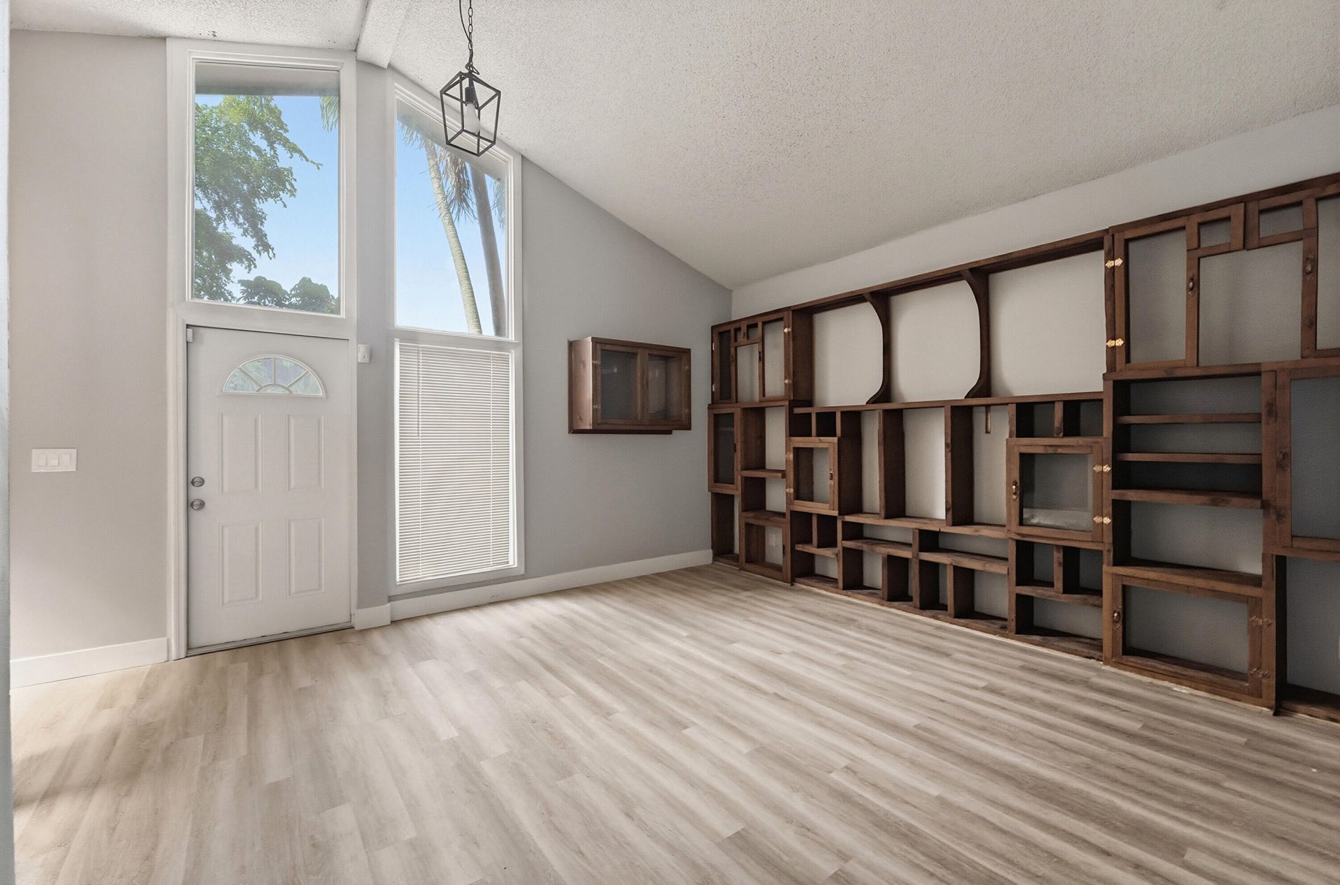 7241 W Sunrise Boulevard, Plantation, FL 33313 Photo