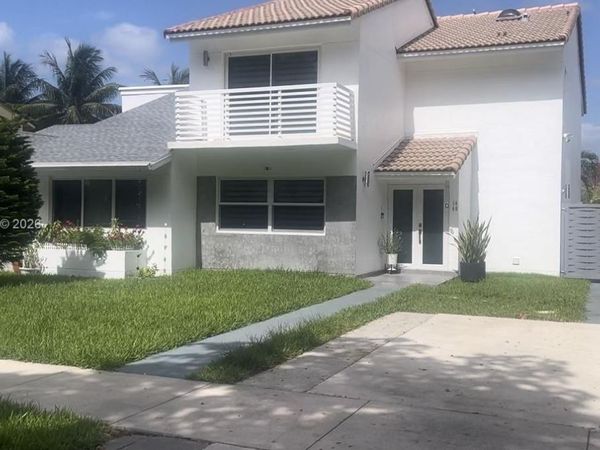 1440 SW 118th Ave , Miami, FL 33184