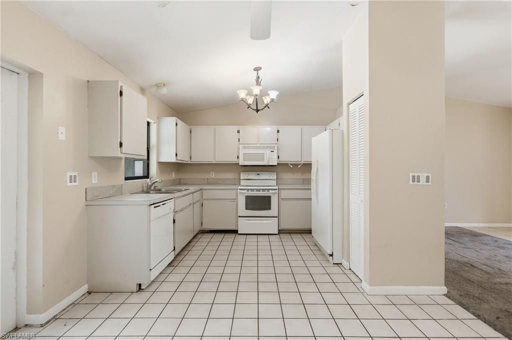 906 Wells Ave, Lehigh Acres, FL 33972 Photo