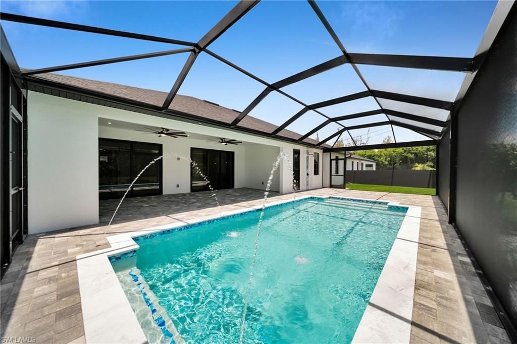 853 SW 15th Ave, Cape Coral, FL 33991 Photo