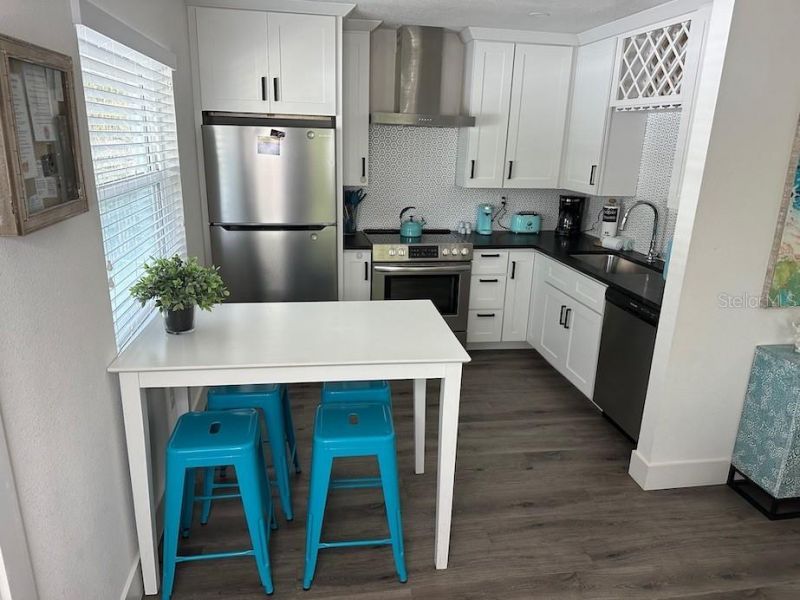 1910 Morrill Street , Unit 6, Sarasota, FL 34236 Photo