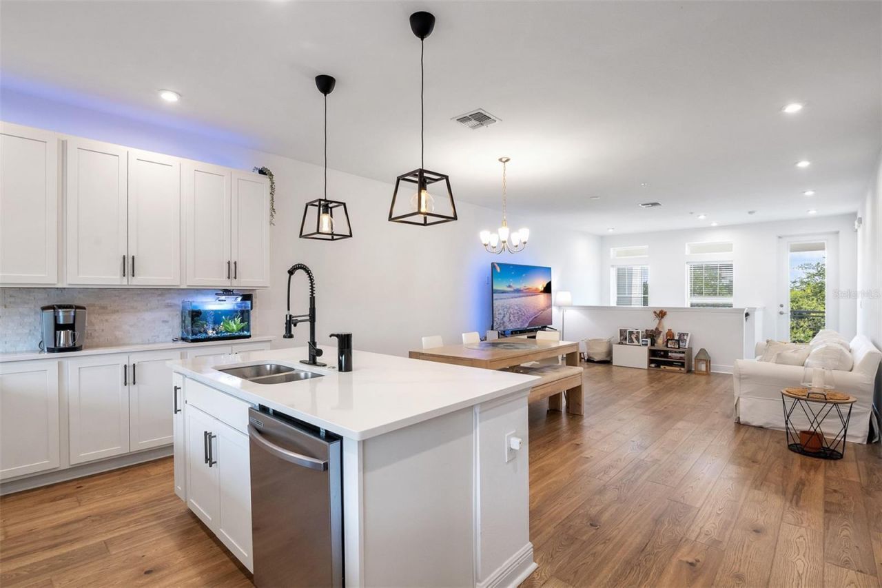 7251 Nemours Parkway , Orlando, FL 32827 Photo
