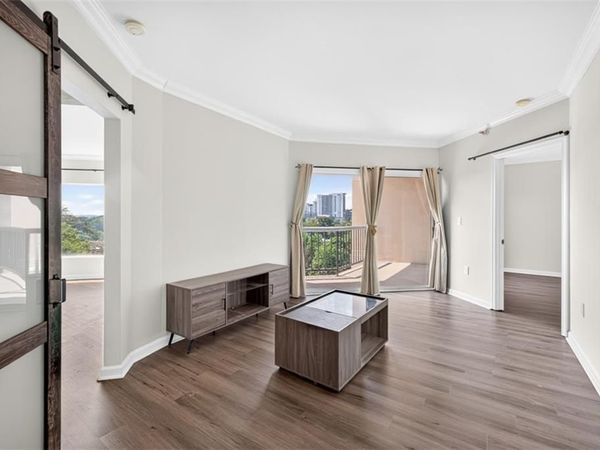 1 Biscayne Drive NW, Unit 703, Atlanta, GA 30309
