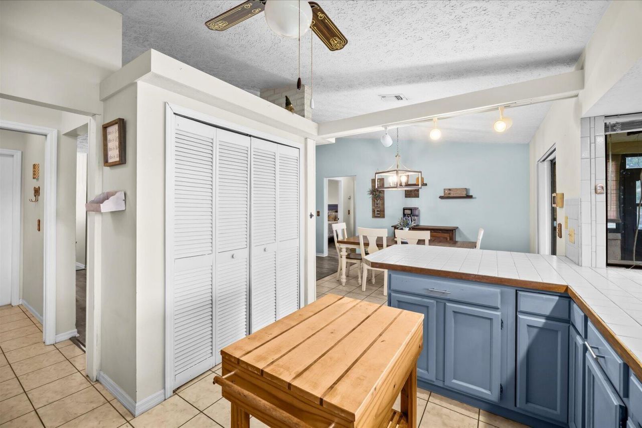 391 SW Duval Avenue, Port Saint Lucie, FL 34983 Photo