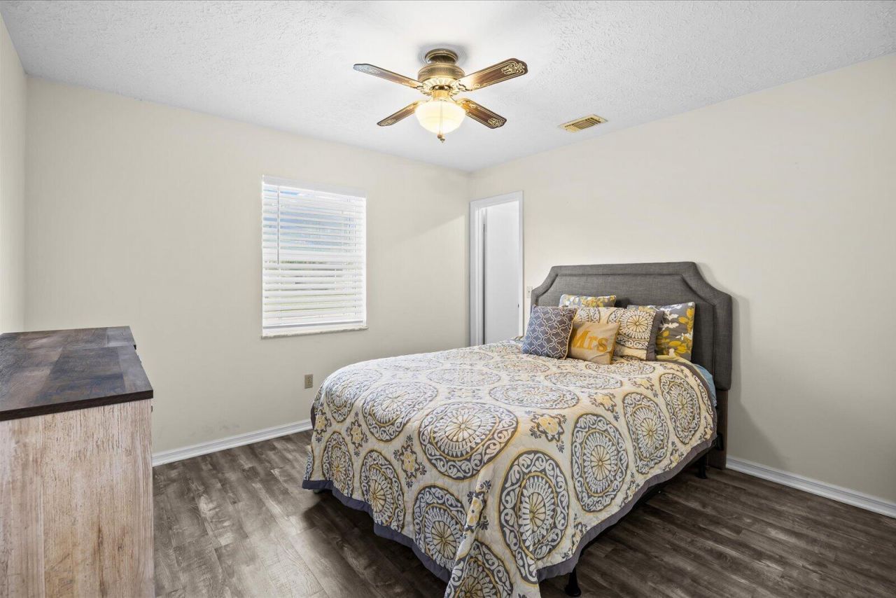 391 SW Duval Avenue, Port Saint Lucie, FL 34983 Photo
