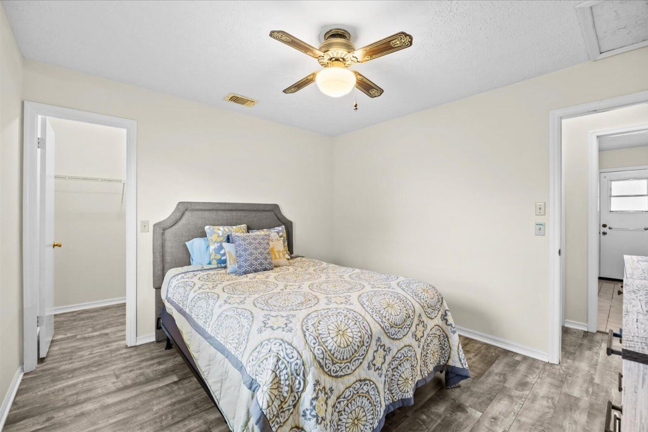 391 SW Duval Avenue, Port Saint Lucie, FL 34983 Photo