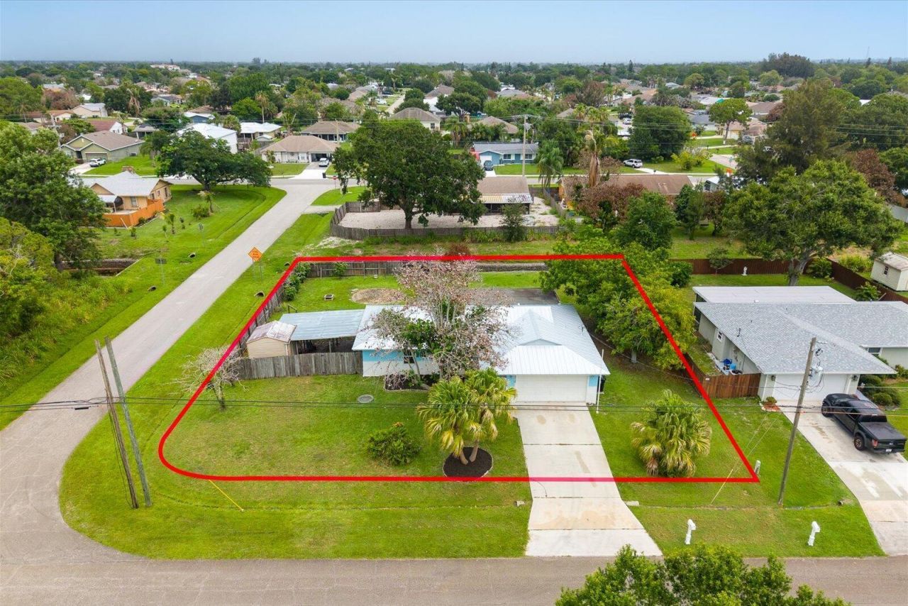 391 SW Duval Avenue, Port Saint Lucie, FL 34983 Photo