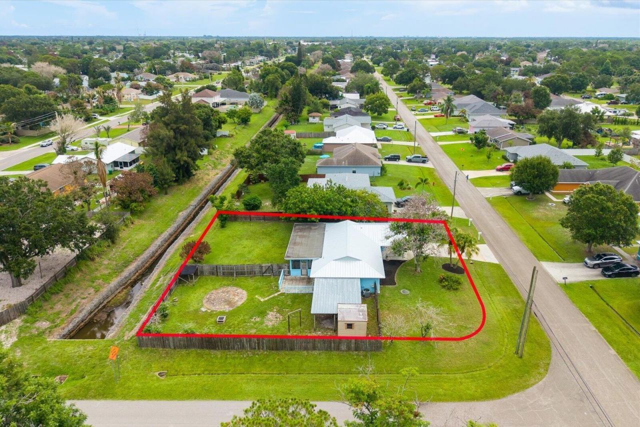 391 SW Duval Avenue, Port Saint Lucie, FL 34983 Photo