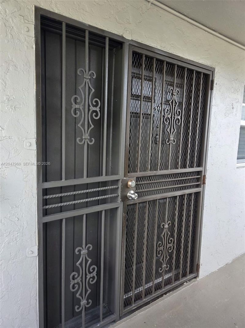 40 NW 87th Ave , Unit D201, Miami, FL 33172 Photo