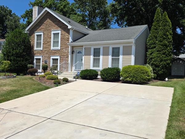 8 TREADWAY COURT, NOTTINGHAM, MD 21236