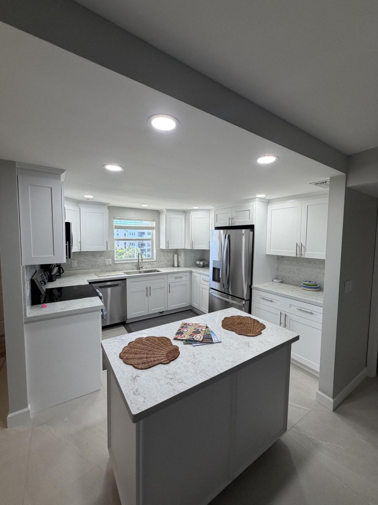 1160 Hillsboro Mile, Unit 604, Hillsboro Beach, FL 33062 Photo
