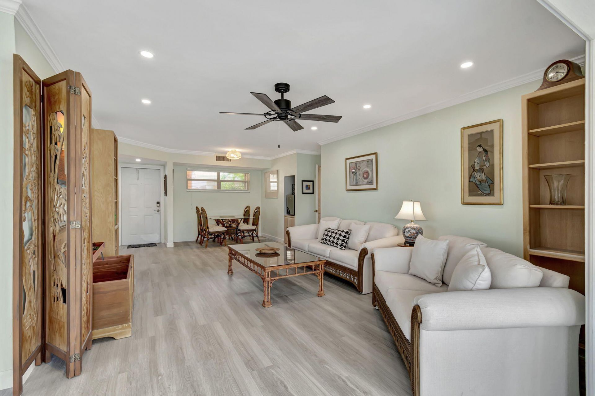 9 Colonial Club Drive, Unit 305, Boynton Beach, FL 33435 Photo