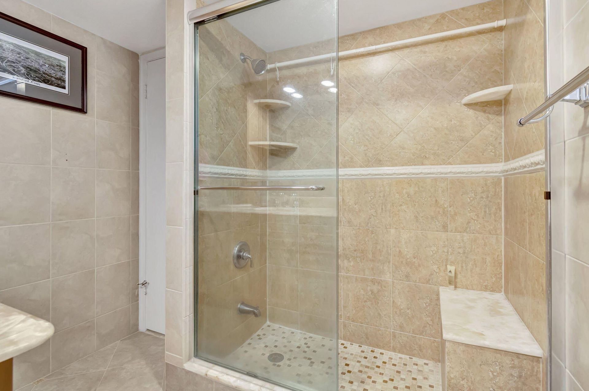 9 Colonial Club Drive, Unit 305, Boynton Beach, FL 33435 Photo