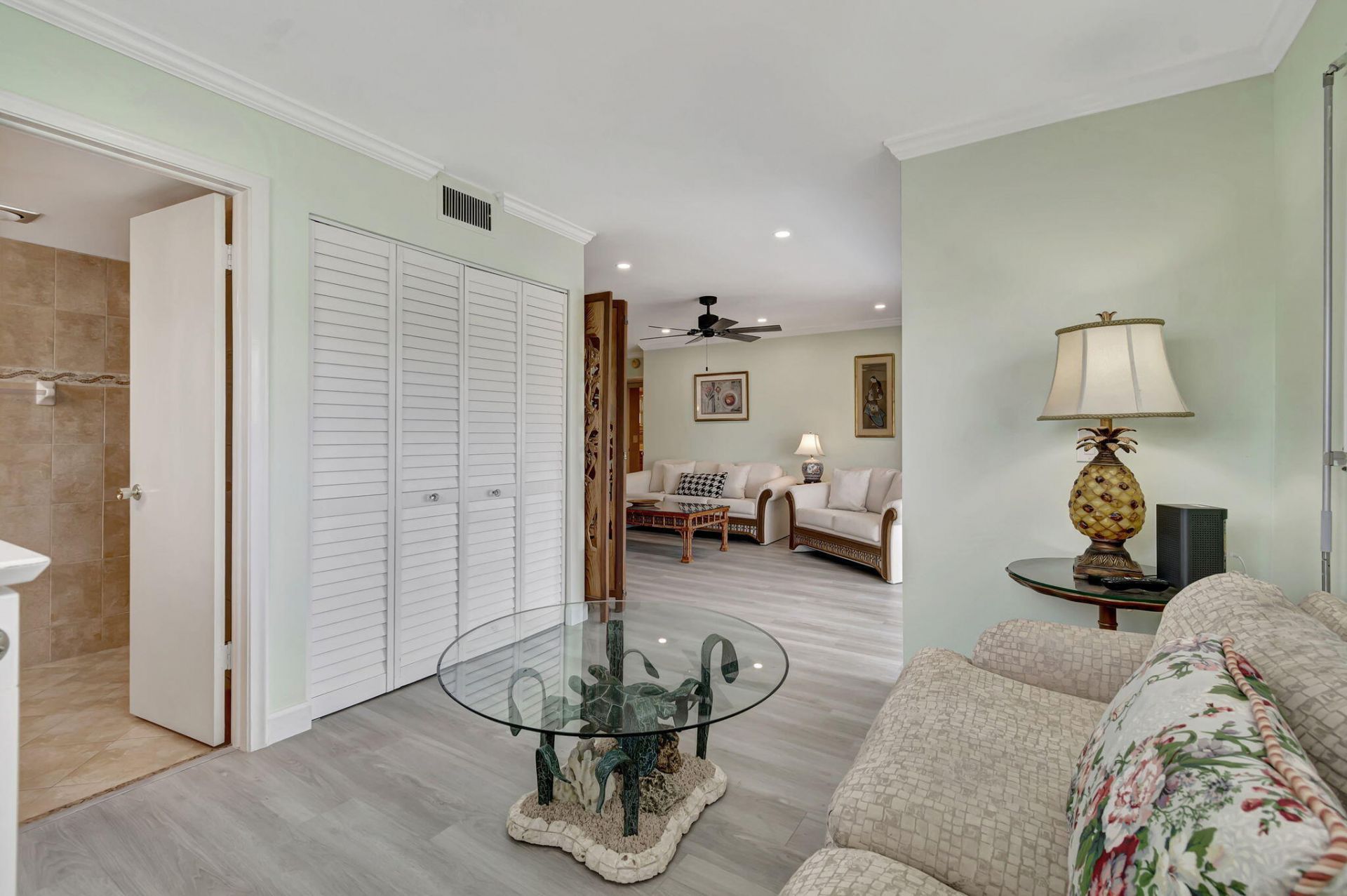 9 Colonial Club Drive, Unit 305, Boynton Beach, FL 33435 Photo