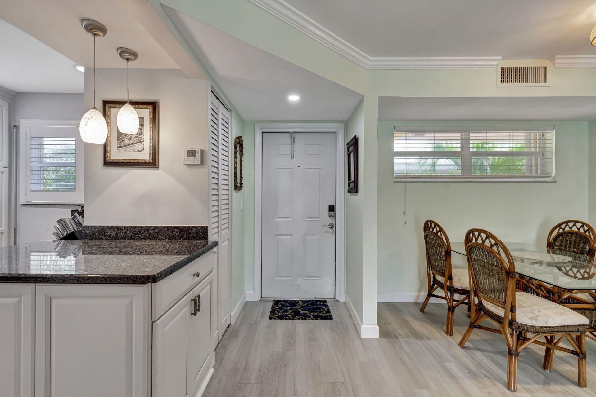 9 Colonial Club Drive, Unit 305, Boynton Beach, FL 33435 Photo