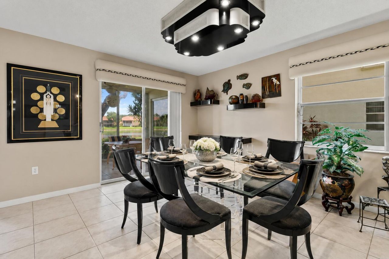 9927 Seacrest Circle, Unit 102, Boynton Beach, FL 33437 Photo