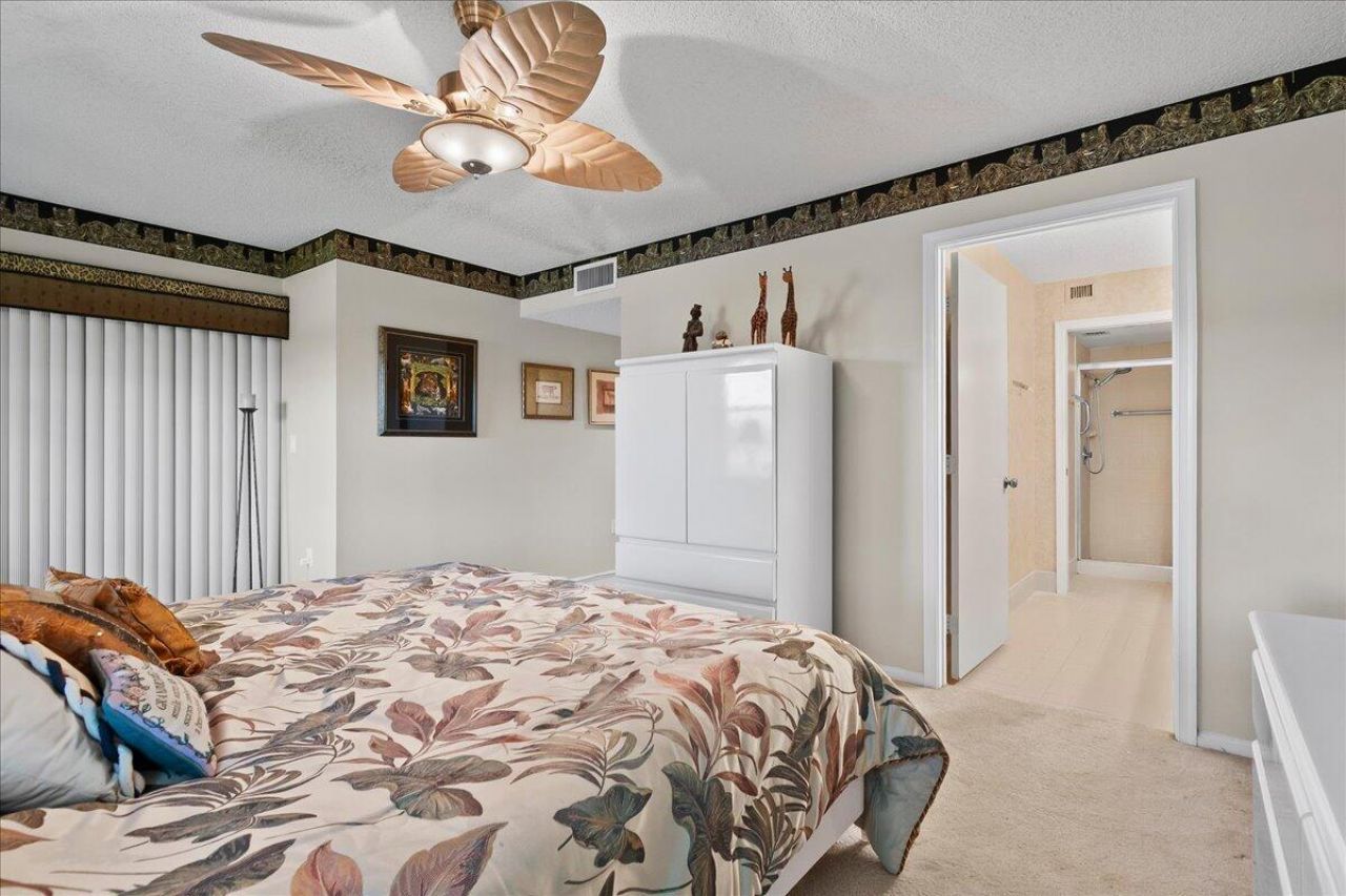 9927 Seacrest Circle, Unit 102, Boynton Beach, FL 33437 Photo