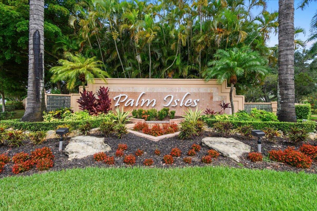 9927 Seacrest Circle, Unit 102, Boynton Beach, FL 33437 Photo