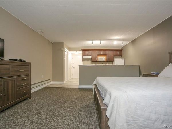 30 N Route 9W , Unit #31, Congers, NY 10920