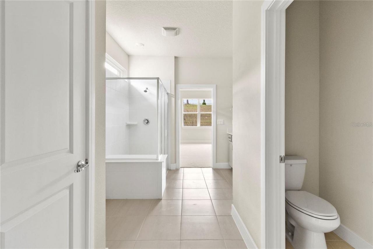 15936 Winding Bluff Drive , Montverde, FL 34756 Photo
