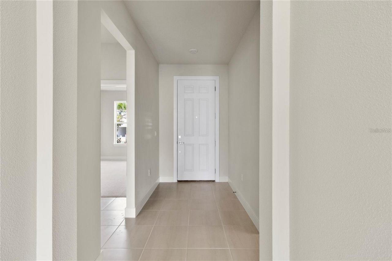 15936 Winding Bluff Drive , Montverde, FL 34756 Photo