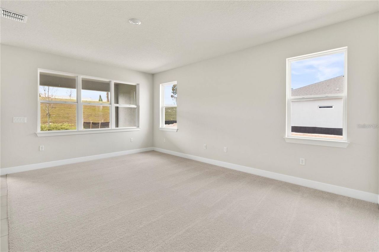 15936 Winding Bluff Drive , Montverde, FL 34756 Photo