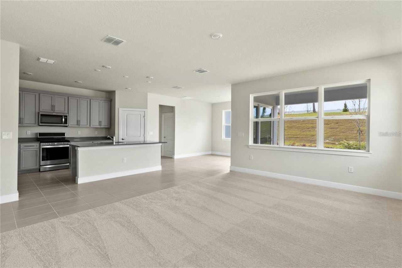 15936 Winding Bluff Drive , Montverde, FL 34756 Photo