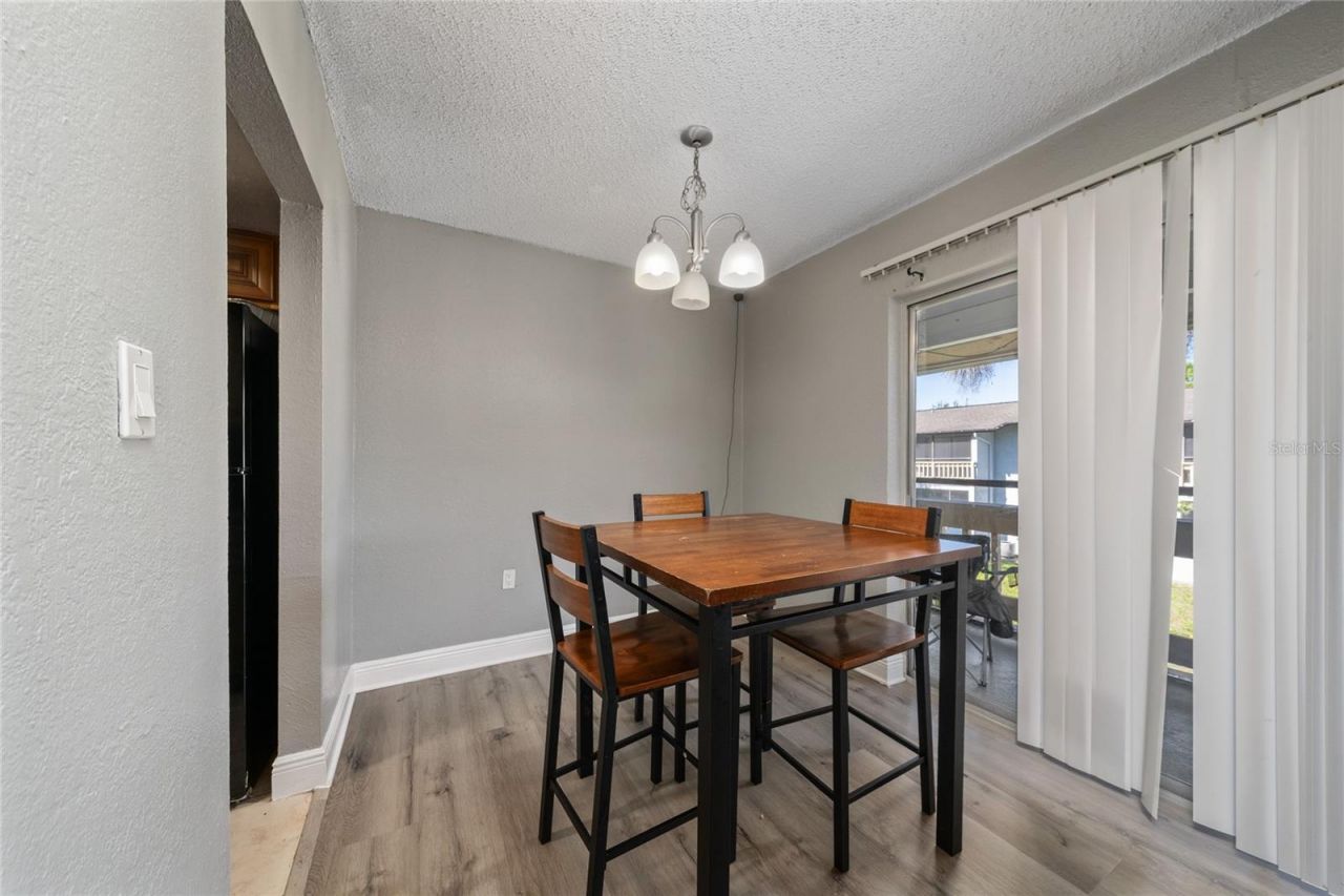 4789 S Texas Avenue , Unit 4789D, Orlando, FL 32839 Photo