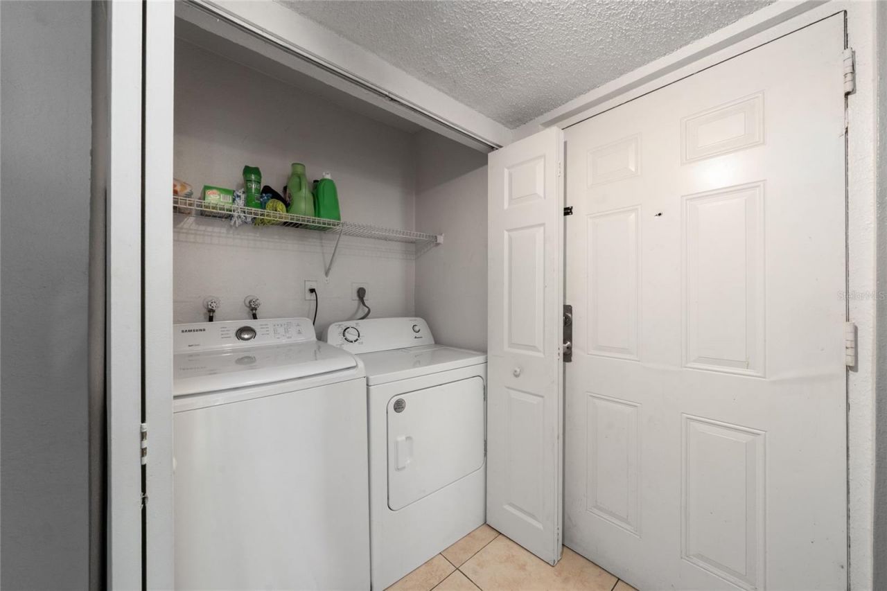 4789 S Texas Avenue , Unit 4789D, Orlando, FL 32839 Photo