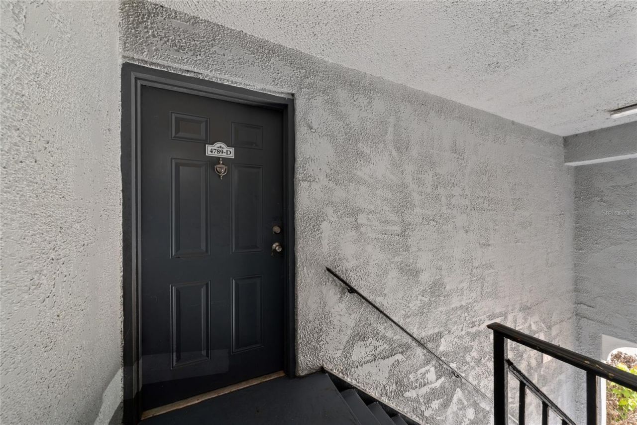 4789 S Texas Avenue , Unit 4789D, Orlando, FL 32839 Photo
