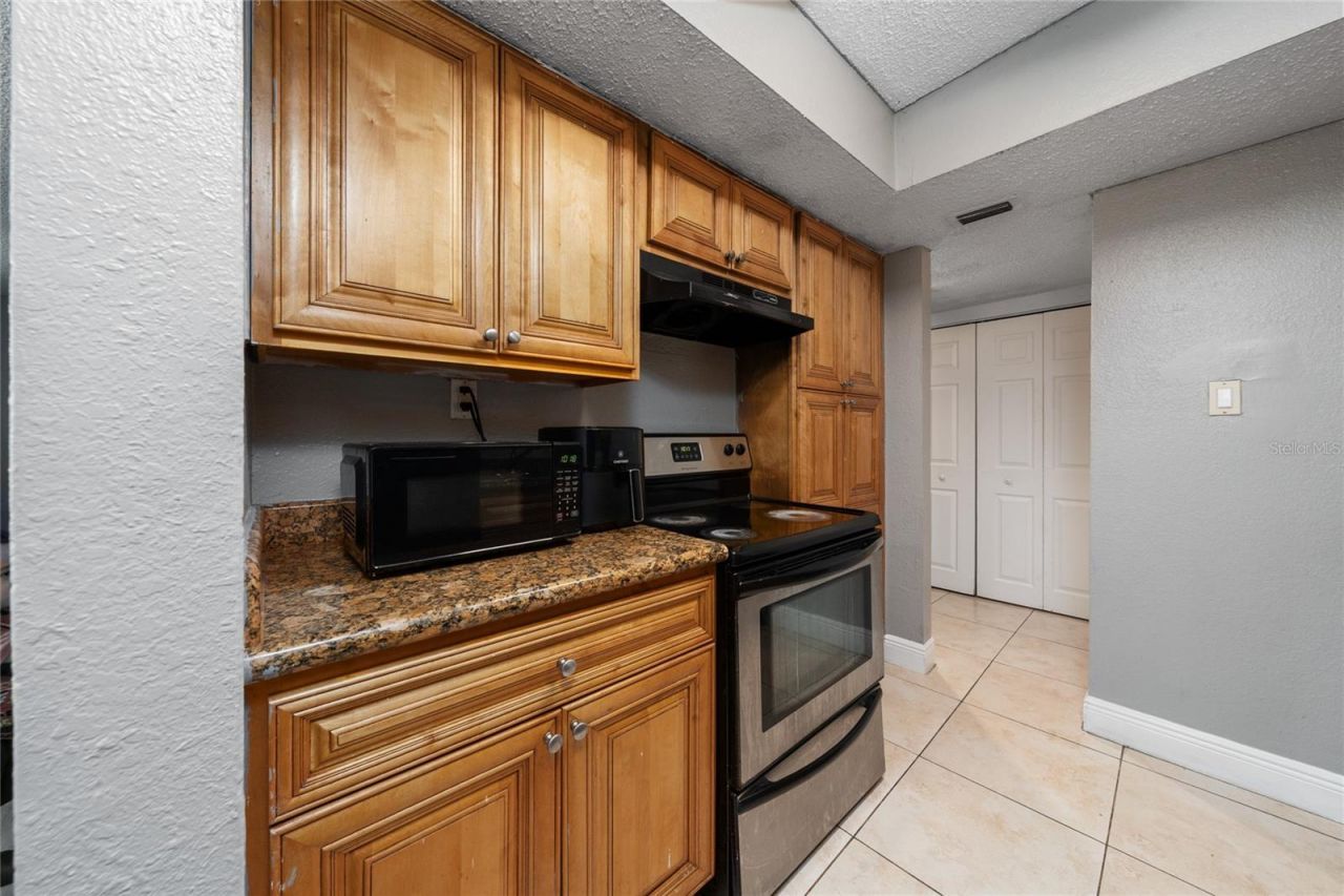 4789 S Texas Avenue , Unit 4789D, Orlando, FL 32839 Photo