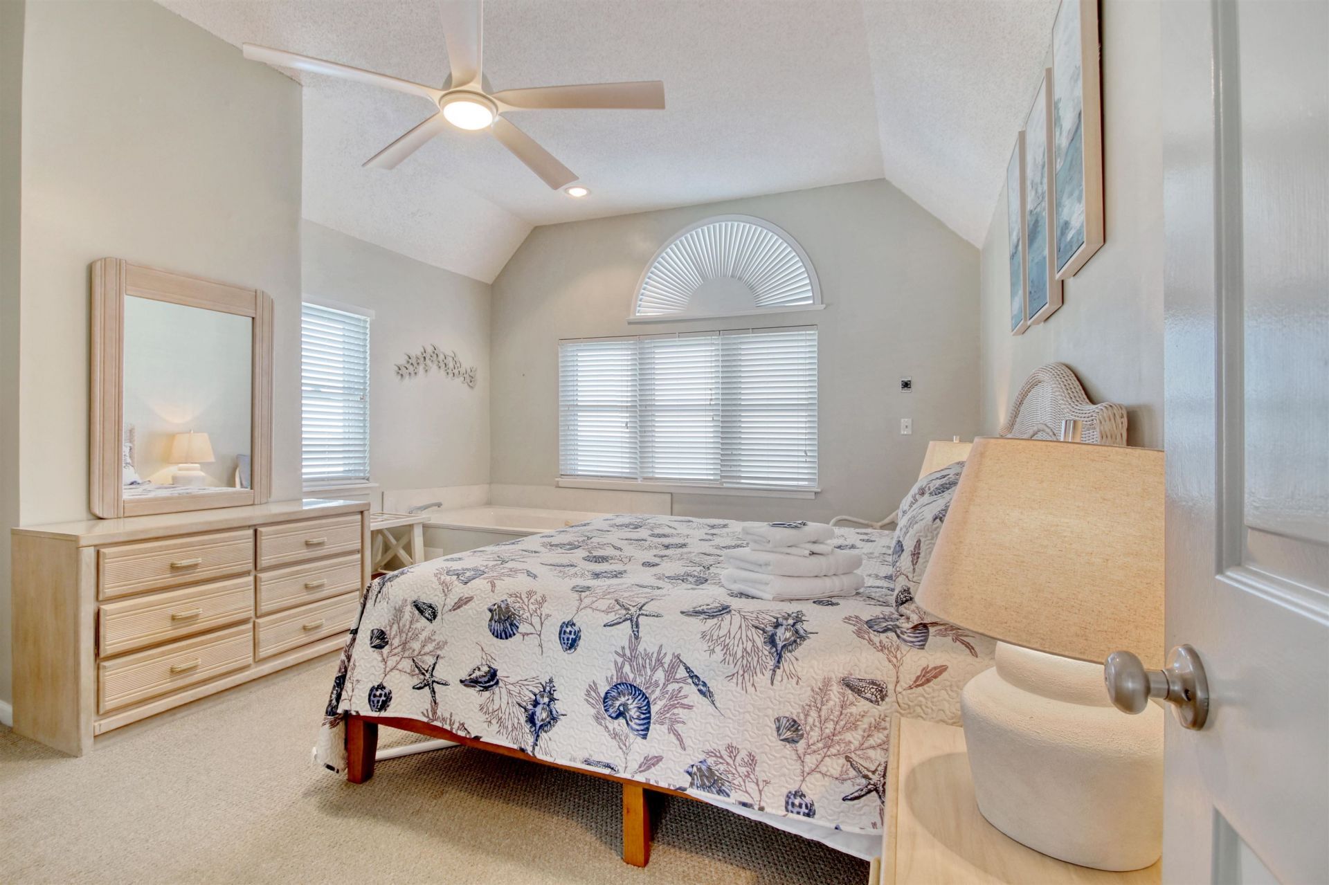 1115 Ocean Blvd. N Photo 13