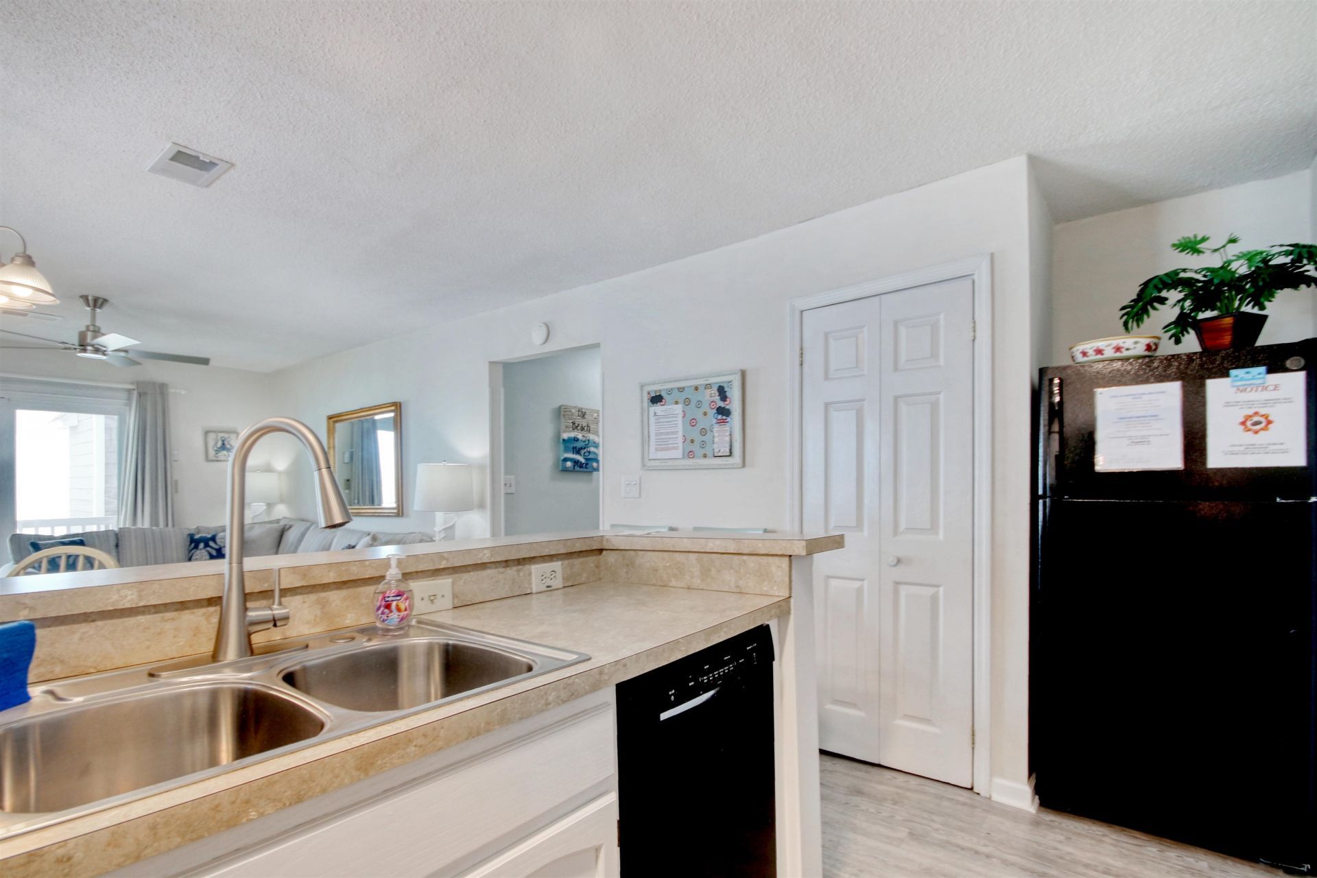 1115 Ocean Blvd. N Photo 7