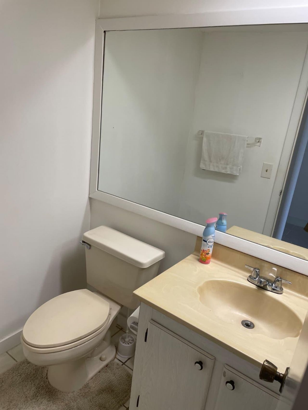 2322 S Cypress Bend Drive, Unit 110, Pompano Beach, FL 33069 Photo
