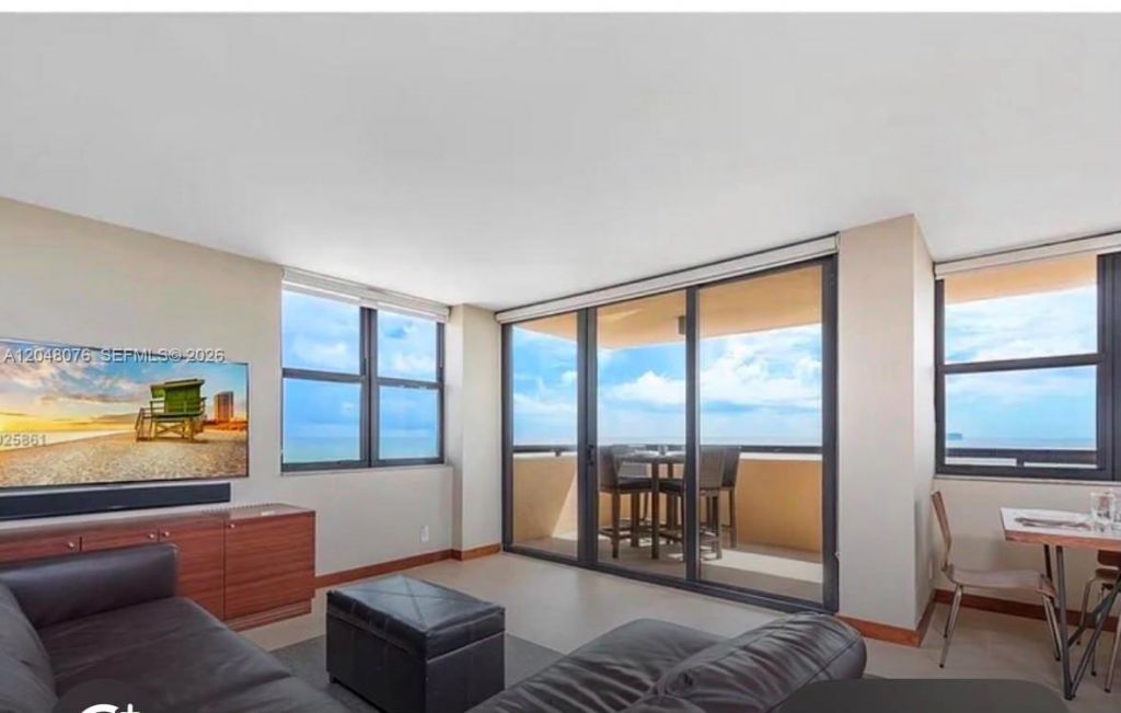 2555 Collins Ave , Unit 1101, Miami Beach, FL 33140 Photo