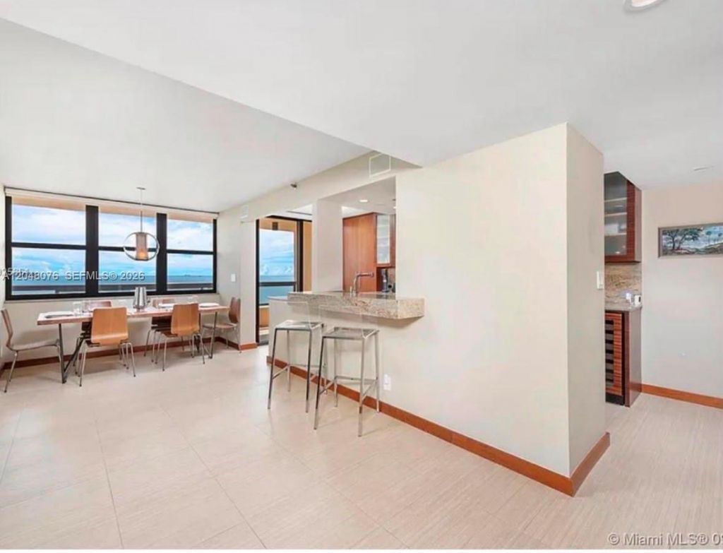 2555 Collins Ave , Unit 1101, Miami Beach, FL 33140 Photo