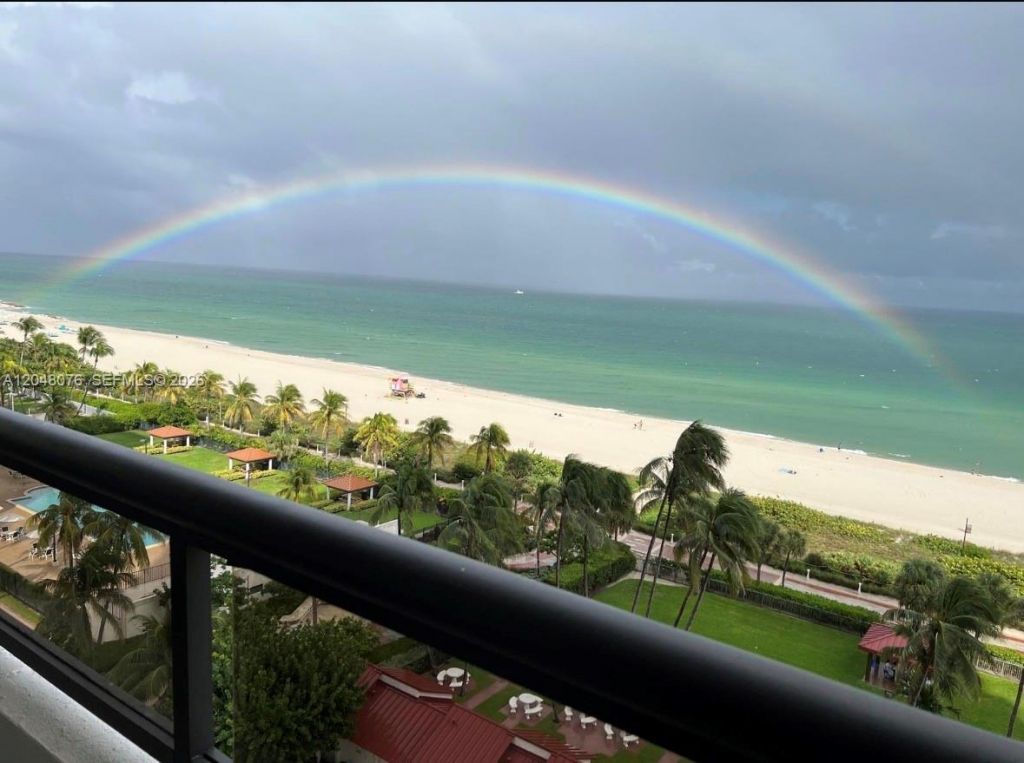 2555 Collins Ave , Unit 1101, Miami Beach, FL 33140 Photo