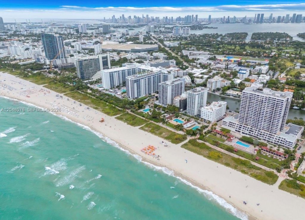 2555 Collins Ave , Unit 1101, Miami Beach, FL 33140 Photo