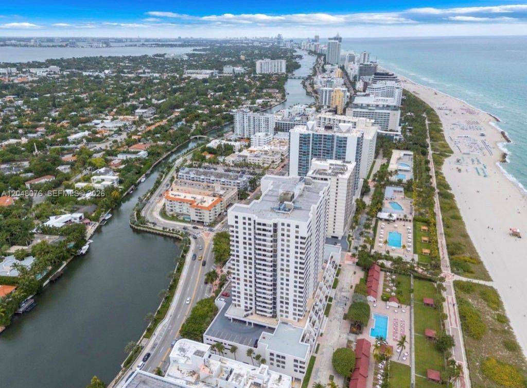 2555 Collins Ave , Unit 1101, Miami Beach, FL 33140 Photo