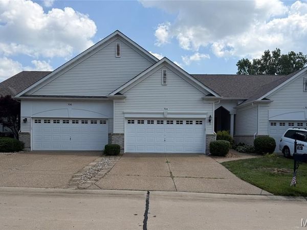 704 Harrier Drive , Lake St Louis, MO 63367