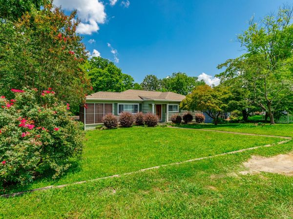 837 Linden Hall Road, Chattanooga, TN 37415