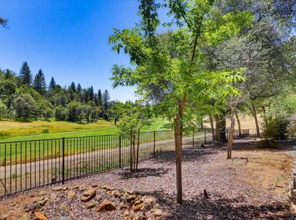 13056 Austin Forest Cir, Auburn, CA 95602 Photo