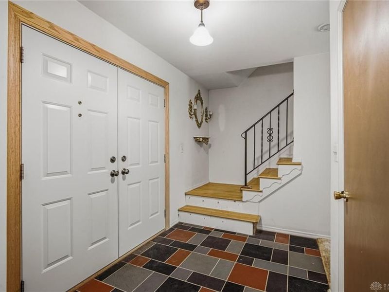 2045 Penbrooke Trail, Miami Township, OH 45459 Photo 6