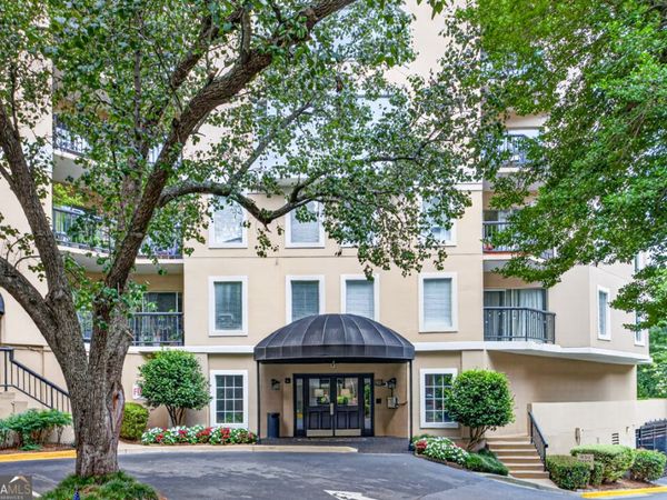 1 Biscayne Drive NW, Unit 703, Atlanta, GA 30309