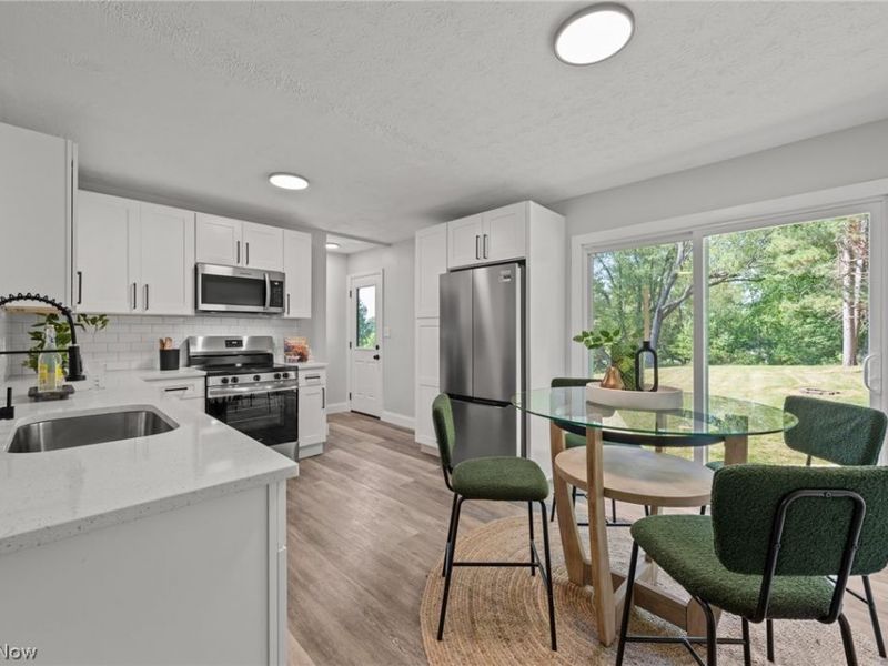 1955 Koons Road, Green, OH 44720 Photo 12