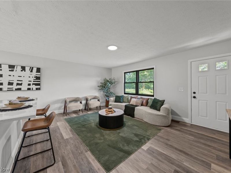 1955 Koons Road, Green, OH 44720 Photo 4