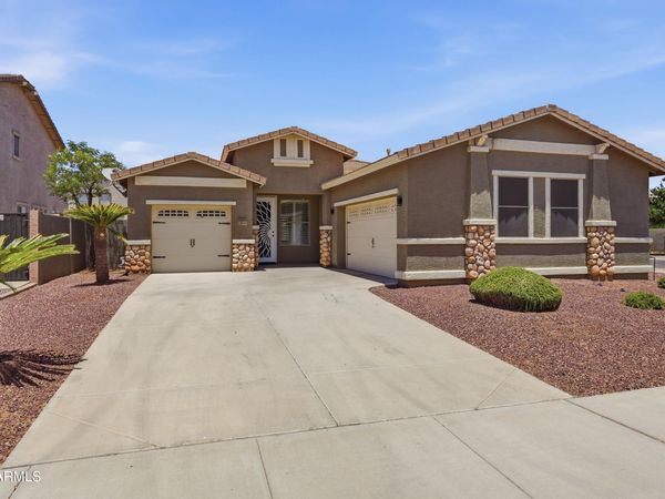13804 W BANFF Lane, Surprise, AZ 85379