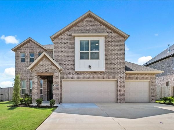 4702 SW Juneberry Street , Bentonville, AR 72712