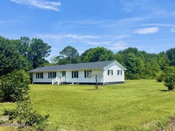 396 Ronnie Road, Autryville, NC 28318