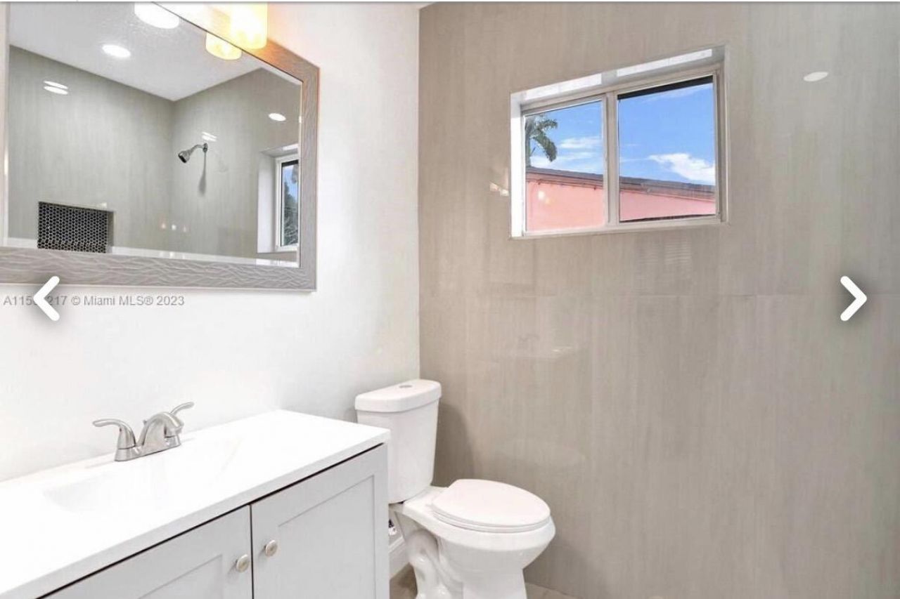 6720 Coolidge Street, Unit 1, Hollywood, FL 33024 Photo